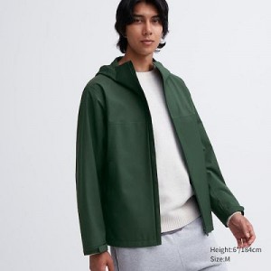 Anorak Uniqlo BLOCKTECH (3D Cut) Hombre Verde Oliva | 480673_PE