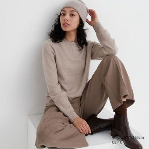 Suéteres Uniqlo Cashmere Crew Neck Long-Sleeve Mujer Beige | 243859_PE