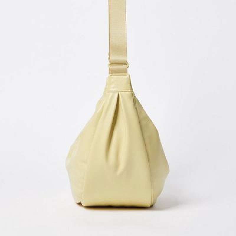 Bolsa De Hombro Uniqlo Faux Cuero Round Mujer Amarillo | 713542_PE