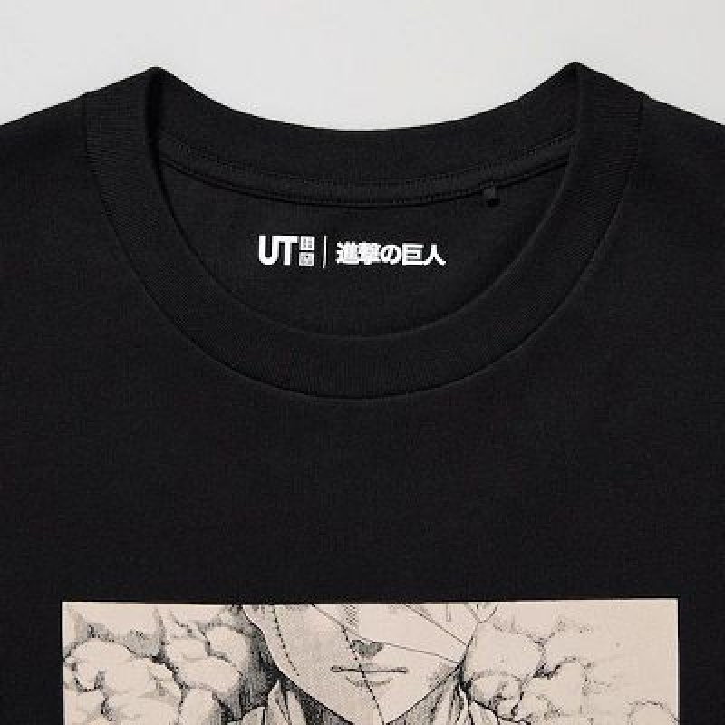 Camiseta Uniqlo Attack on Titan UT Hombre Negras | 719402_PE