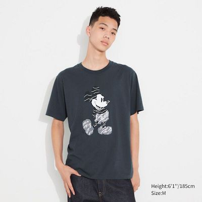 Camiseta Uniqlo Mickey Stands UT Hombre Gris | 831749_PE