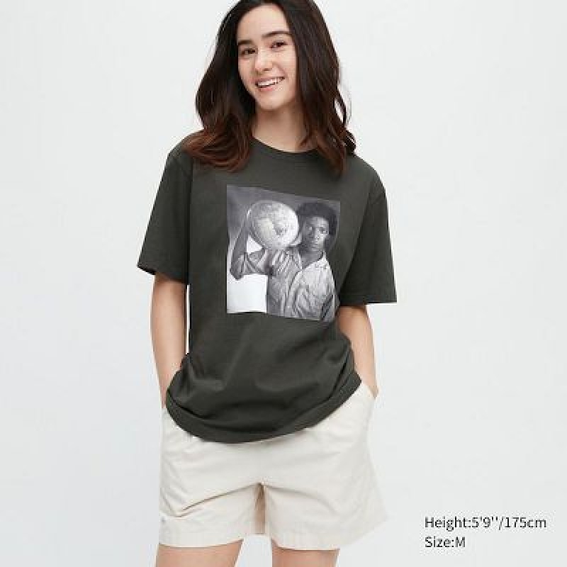 Camiseta Uniqlo PEACE FOR ALL Mujer Gris | 46381_PE