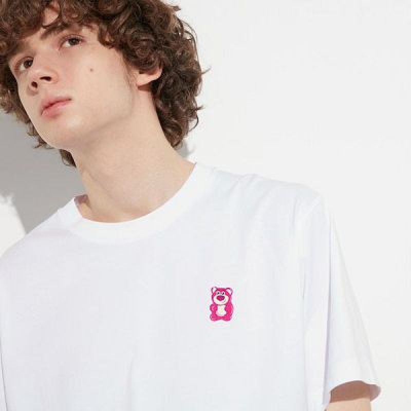 Camiseta Uniqlo UTGP2023: MAGIC FOR ALL UT Hombre Blancas | 981763_PE