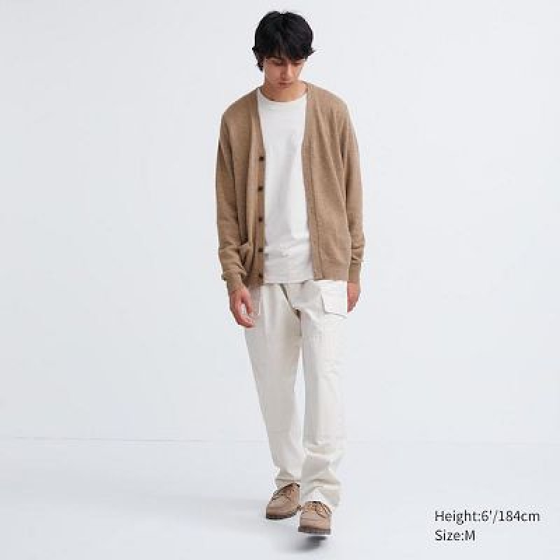 Cárdigan Uniqlo Premium Lambswool V-Neck Long-Sleeve Hombre Beige | 475138_PE