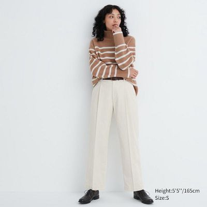 Pantalon Uniqlo Corduroy Wide-Fit Plisado Mujer Blancas | 104768_PE