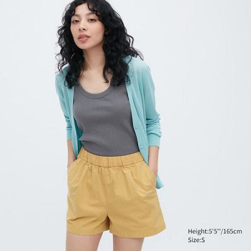 Short Uniqlo Cotton Easy Mujer Amarillo | 938150_PE