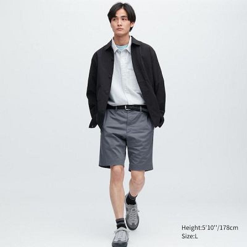 Short Uniqlo Stretch Slim-Fit (9\