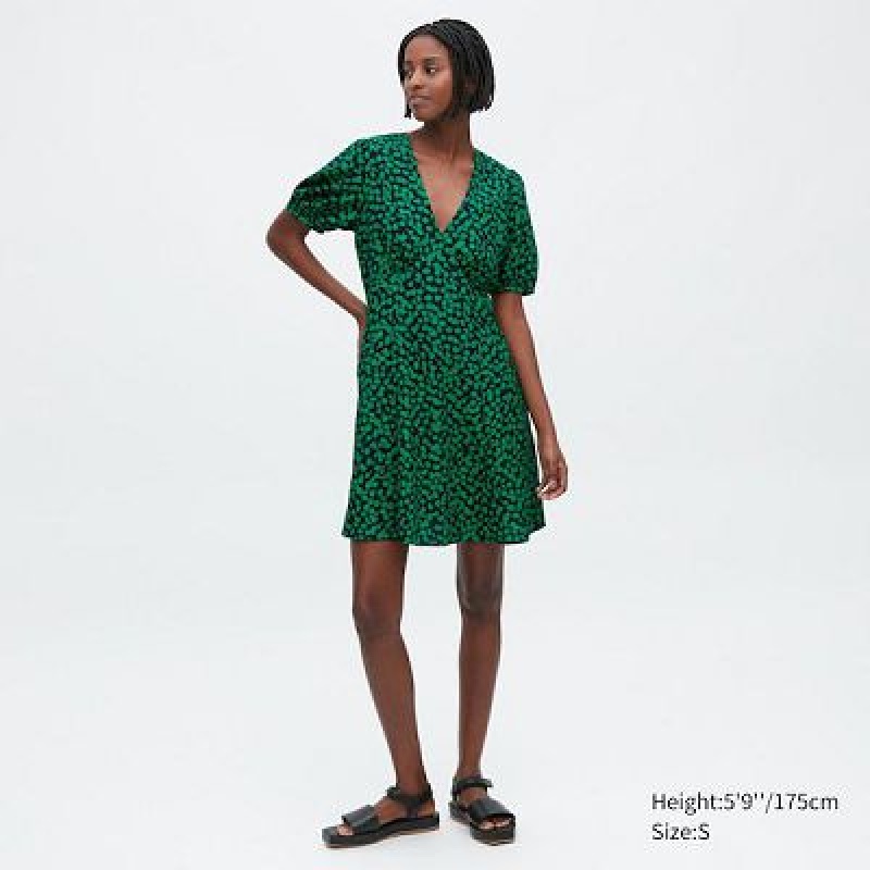 Vestido Uniqlo Printed V-Neck Short-Sleeve Mini Mujer Verde | 370921_PE